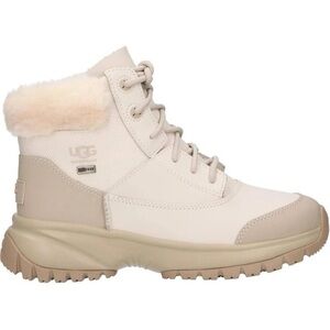 UGG Yose Fluff v2 Winter Boots